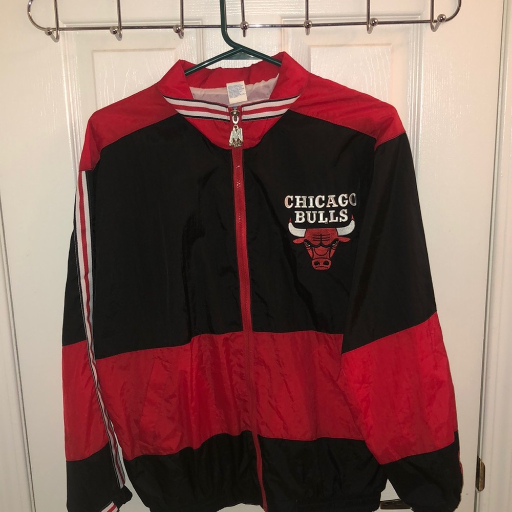 BRAND New 90’s Bulls Jacket